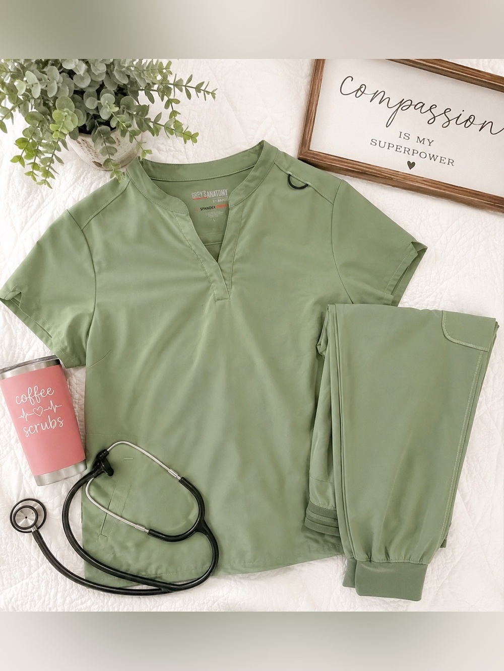 🌿 Grey’s Anatomy by Barco Spandex Stretch Scrub Set – Sage Green | Size Large